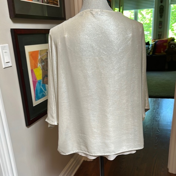 Ted Baker London Silver Draped 3/4 Sleeve Blouse - Picture 4 of 9